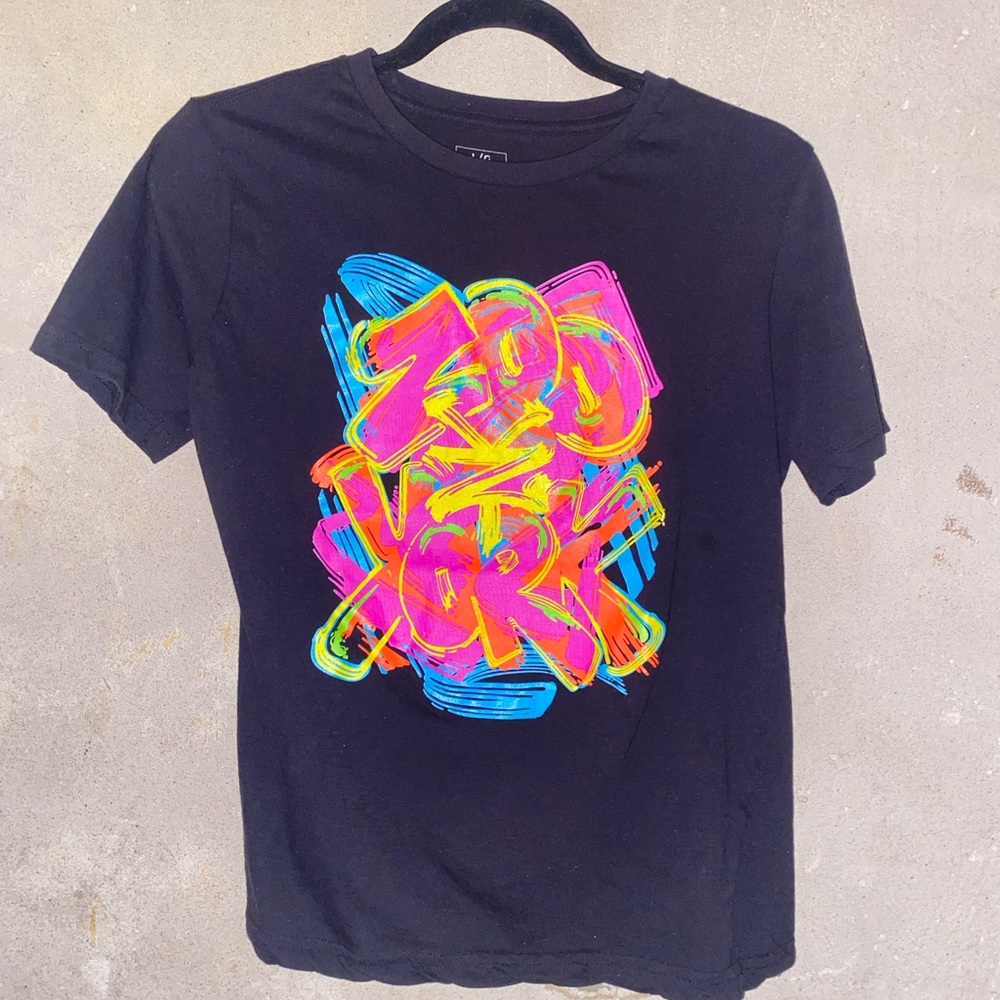 ✨2for22$ Bright neon zoo York graphic tee